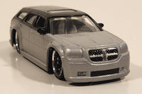 2005 Hot Wheels G Machines Dodge Magnum R/T 1/50 Scale Metalflake Grey Silver Die Cast Toy Car Vehicle