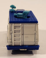 2006 Matchbox Nickelodeon SpongeBob Squarepants Bikini Bottom News TV News Truck Van News 12 Live White and Blue Die Cast Toy Car Vehicle