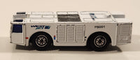 RealToy West Jet Airport Ground Support Airplane Towing Vehicle PB001 White Die Cast Toy Car Vehicle