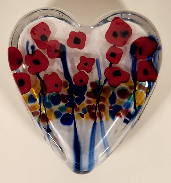 Rare Robert Held Signed Red Poppy Flowers Themed Heart Shaped Art Glass Paperweight