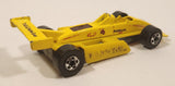 1992 Hot Wheels Thunderstreak Pennzoil Yellow Die Cast Toy Race Car Vehicle