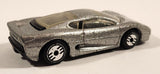 1993 Hot Wheels Street Beasts Jaguar XJ220 Metalflake Silver Die Cast Toy Car Vehicle