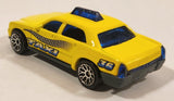 2003 Matchbox Hero City Taxi Cab #36 Yellow Die Cast Toy Car Vehicle