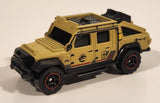 2022 Matchbox Jurassic World Dominion Jeep Gladiator Tan Die Cast Toy Car Vehicle