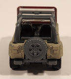 2018 Matchbox Jurassic World Jeep Wrangler Matte Metalflake Sand Die Cast Toy Car Vehicle