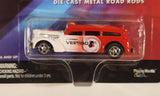 2000 RC2 Playing Mantis Johnny Lightning Team Lightning Die-Cast Metal Road Rods Alfred Hitchcock Vertigo Red Die Cast Toy Car Vehicle New in Package