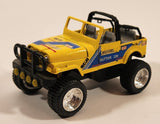 SS-1103-4 Jeep Roader Outter QUJI 220 Yellow Pull Back Die Cast Toy Car Vehicle with Opening Doors and Hood