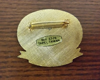 Vintage Gateway To Holiday Land Hope, B.C. Lions Club Pin - Treasure Valley Antiques & Collectibles