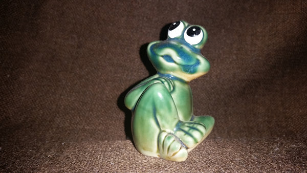Small Decorative Sitting Relaxing Frog Ornament Ceramic - Treasure Valley Antiques & Collectibles
