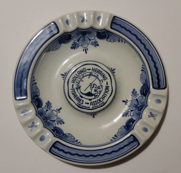 Ultra Rare Delfts Blauw Holland Herring Fisheries Association The Hague Holland Ashtray - Treasure Valley Antiques & Collectibles