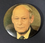 1981 René Lévesque Leader and Premier of Parti Quebecois Re-Election Campaign Button Pin - Treasure Valley Antiques & Collectibles