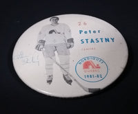 1981-82 Peter Stastny #26 Centre Quebec Nordiques NHL Hockey Collectible Button Pin - Treasure Valley Antiques & Collectibles