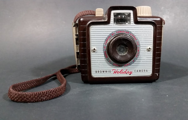 1950s Kodak Brownie Holiday Camera Made in Canada - Kodet Lens - Kodak 127 Film - Treasure Valley Antiques & Collectibles