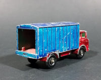 1967-1972 Lesney Matchbox No. 44 GMC Refrigerator Truck Red/Blue (Bumper, No Tow, w/ Door Stop) (A) - Treasure Valley Antiques & Collectibles