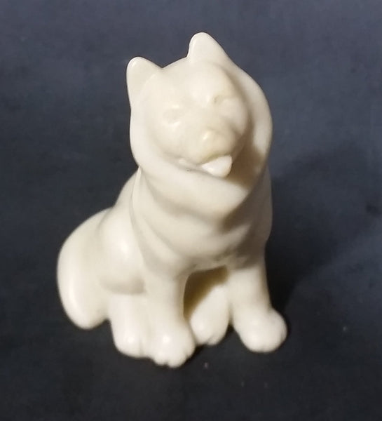 Small Marble Resin White Soapstone look Wolf Dog Sculpture Figurine ...