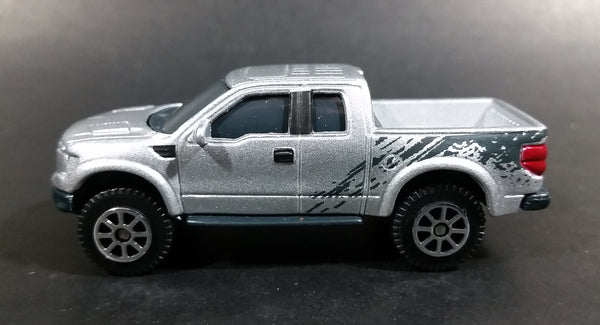 2010 Maisto Fresh Metal Ford F-150 SVT Raptor Truck Silver Grey Die Cast Toy Car Vehicle - Treasure Valley Antiques & Collectibles
