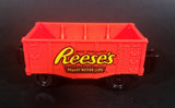 2013 Lionel Little Lines Reese's Milk Chocolate Peanut Butter Cups Orange Train Car - Treasure Valley Antiques & Collectibles