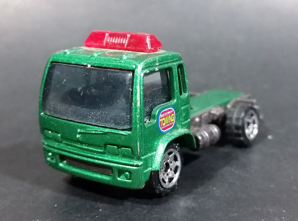 2000 Matchbox Isuzu Flatbed Towing Truck Green Die Cast Toy Car Vehicl ...