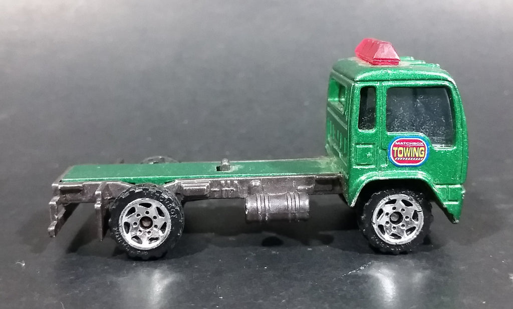 2000 Matchbox Isuzu Flatbed Towing Truck Green Die Cast Toy Car Vehicl ...