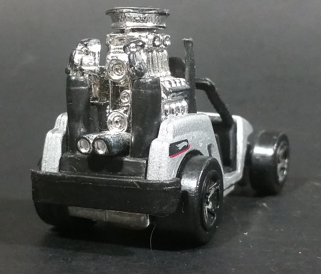 2007 Hot Wheels Wild Things Fore Wheeler Tee'd Off Metalflake Grey Die