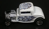 1999 Hot Wheels '32 Ford Roadster Metallic White Die Cast Toy Hot Rod Car Vehicle - Treasure Valley Antiques & Collectibles