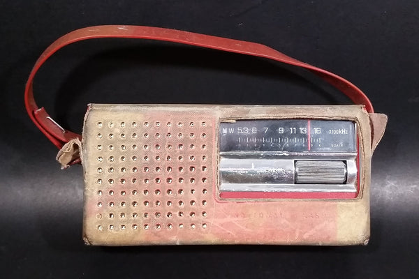 Vintage 1971 National Panasonic Matsushita Electric Red Transistor R-138 Radio in Original Leather Case Working - Treasure Valley Antiques & Collectibles