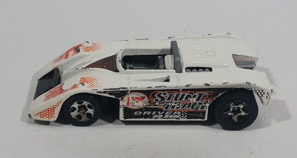 2000 Hot Wheels CD Customs #3 Shadow Mk IIa White Die Cast Toy Car Vehicle - Treasure Valley Antiques & Collectibles