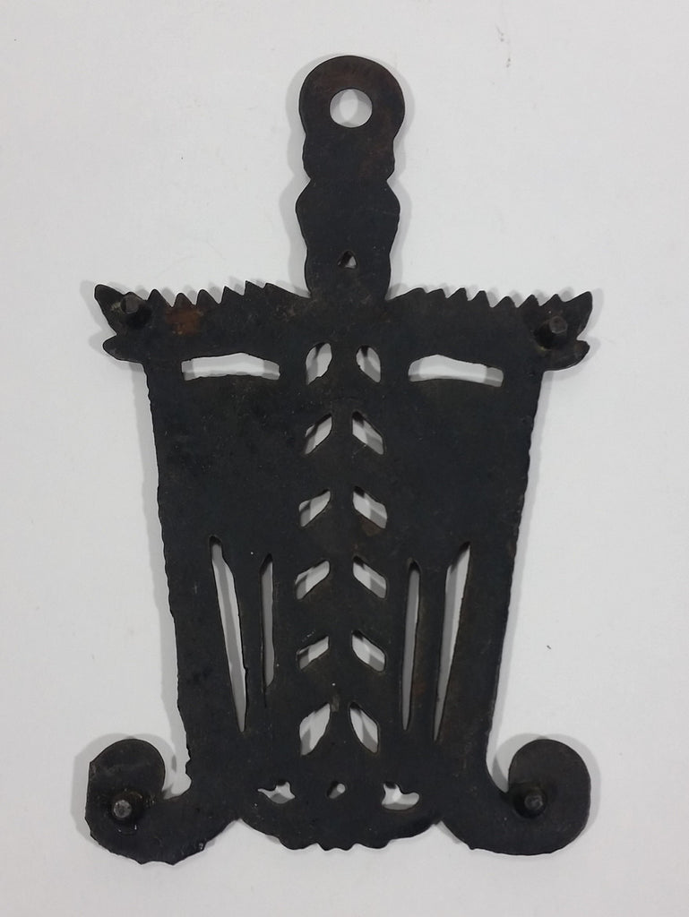 Antique Decorative Cast Iron Hot Plate Pot Holder Hanging with Brooms