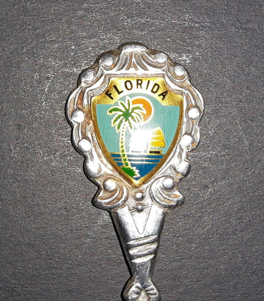 Vintage Florida Palm Trees Marlin Bowl Collectible Spoon - Treasure Valley Antiques & Collectibles