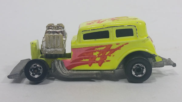 1990 Hot Wheels Super California Customs '32 Ford Vicky Cool Duel Bright Yellow Die Cast Toy Hot Rod Car Vehicle - Treasure Valley Antiques & Collectibles