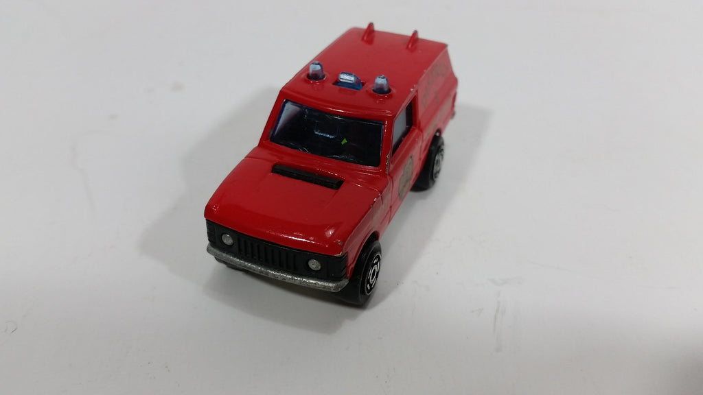 Range Rover Pompier District 3 Majorette N°246 - échelle 1/60, Occasion