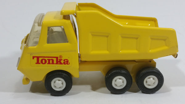 Vintage Tonka Yellow Dump Truck 55010 Pressed Steel Construction Equipment Toy Vehicle