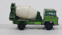 Vintage Yatming Cement Mixer Truck Dark Green Lime Green White Die Cast Toy Car Vehicle