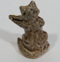 Vintage Wade Red Rose Tea Figurine "The Cat and The Fiddle” Nursery Rhymes Tiny Chip on Ear