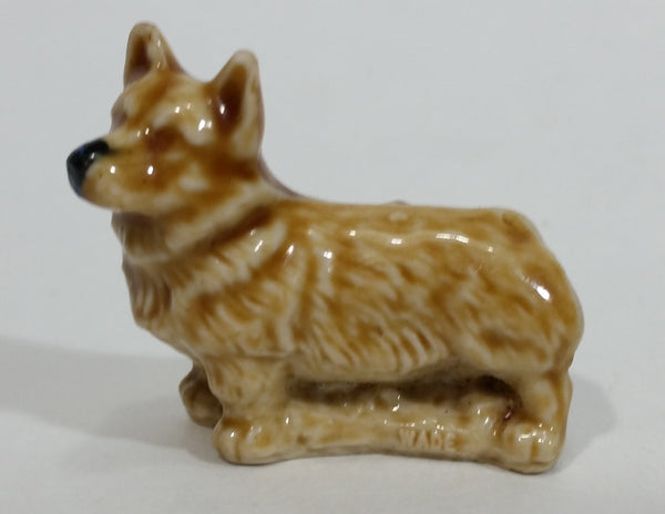 Vintage Wade Whimsies Corgi Dog Red Rose Tea Canada (Tiny chip on ear) - Treasure Valley Antiques & Collectibles