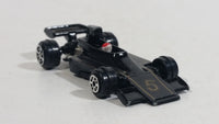 Vintage Yatming Lotus JPS #5 Black No. 1305 Die Cast Toy Race Car Vehicle