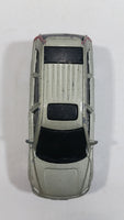 Maisto Volvo XC90 Silver Grey SUV 1/64 Scale Die Cast Toy Car Vehicle