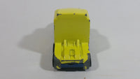 1999 Hot Wheels Race Team Crew '76 Big Rig Semi Tractor Truck Yellow Die Cast Toy Car Vehicle