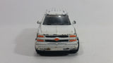 Motor Max Super Wheels 2000 Chevrolet Suburban No. 6030 White Die Cast Toy Car SUV Vehicle