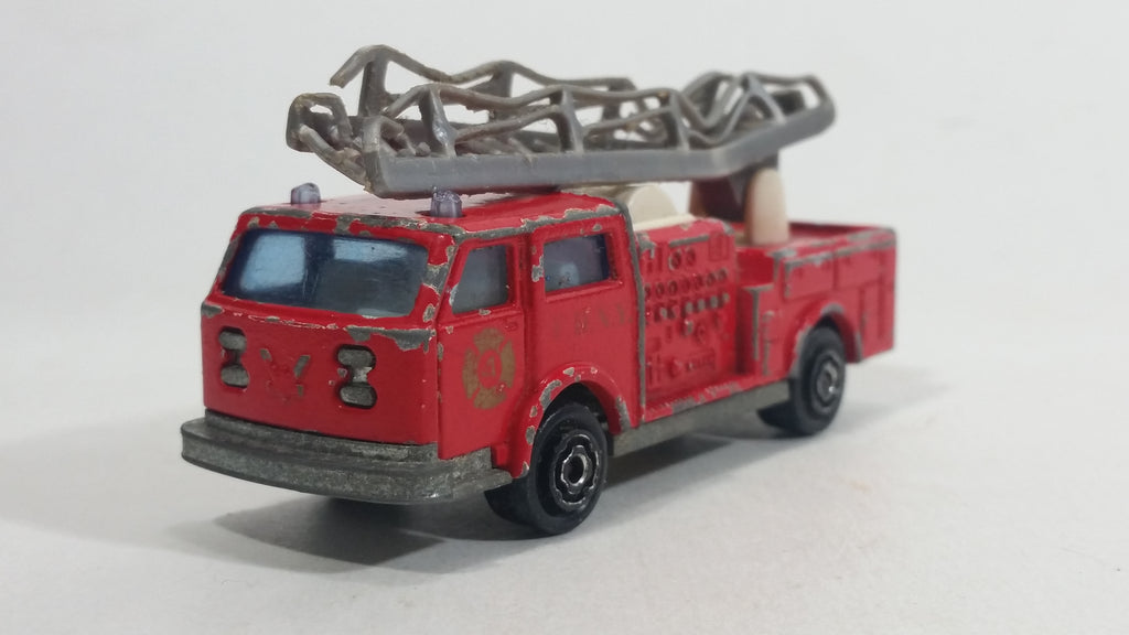 Vintage Majorette Pompier Fire Ladder Truck No. 207 Red 1/100 Scale Di ...