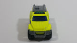 2005 Matchbox Fire 2 4x4 Fire Truck Fluorescent Yellow Die Cast Toy Emergency Rescue Firefighting Vehicle