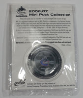 2006 - 07 The Province Time Colonist NHL Ice Hockey Mini Puck Collection Vancouver Canucks Matt Cooke New sealed in Package
