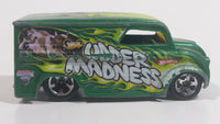 2010 Hot Wheels Monster Jam Dairy Delivery Udder Madness Die Cast Toy Car Vehicle