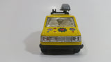 Kintoy Yellow Hippy Travel Sweet Heart Van Yellow 3 1/2" Long Pullback Motorized Friction Die Cast Toy Car Vehicle