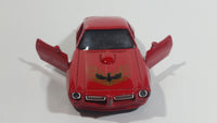 1999 New Ray 1973 Pontiac Fire Bird Red Pullback Motorized Friction Die Cast Toy Car Vehicle with Opening Doors