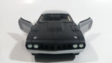 2006 Hot Wheels '71 Plymouth Barracuda Silver Grey and Black 1/24 Scale Die Cast Toy Muscle Car Vehicle