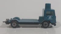 1999 Matchbox Farm Horse Box Truck Kentucky Stables Turquoise Blue Die Cast Toy Vehicle