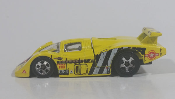 1998 Hot Wheels Flyin' Aces Sol-Aire CX-4 Yellow Die Cast Toy Car Vehicle Opening Rear Hood