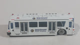 Globe Ground North America White Airport Bus Die Cast Toy Car Vehicle