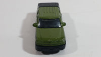 2009 Matchbox Croc Zoo Chevy Avalanche Truck Olive Green MB86 Die Cast Toy Car Vehicle